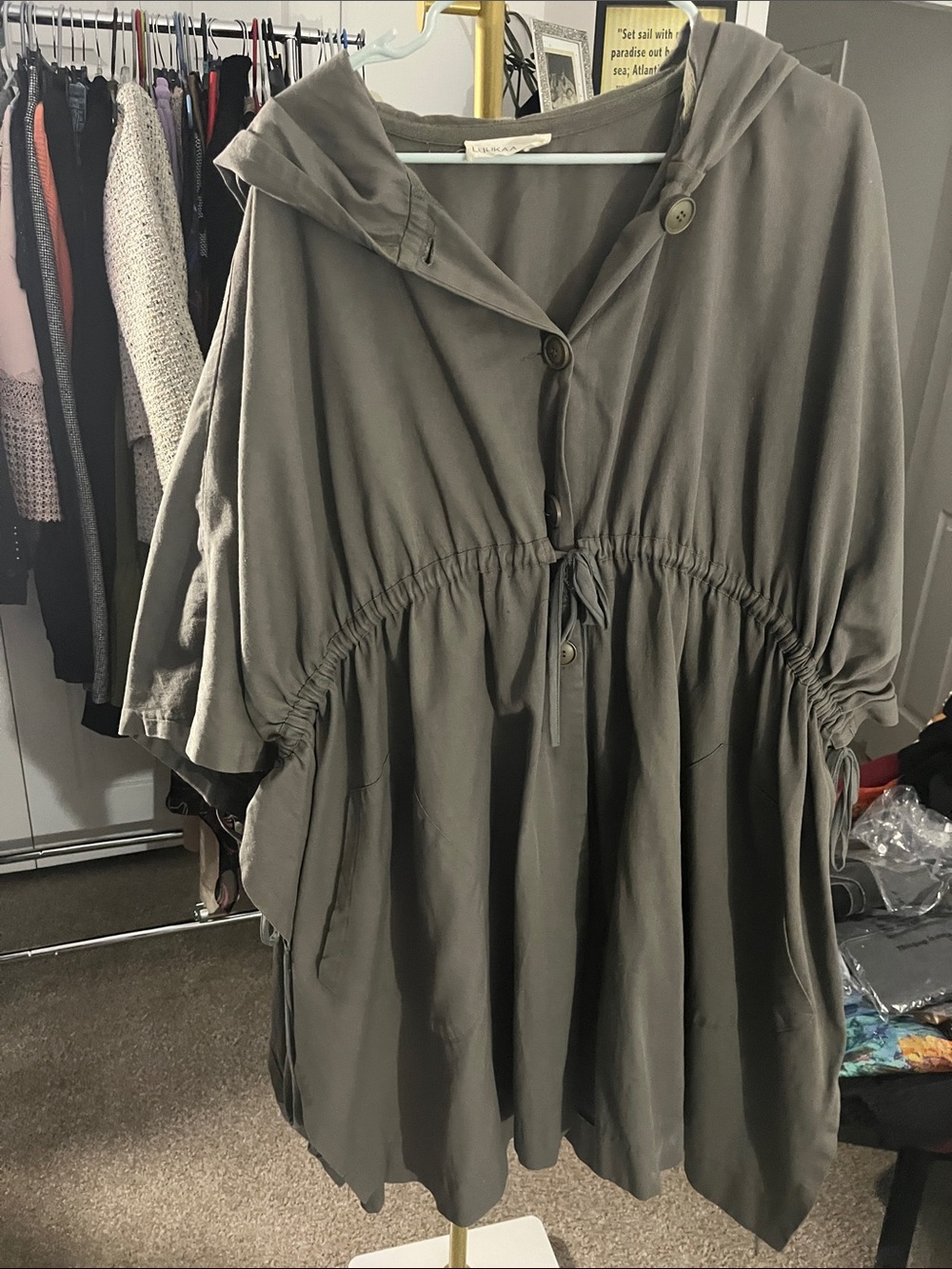 LUUKA HOODED PONCHO - 18